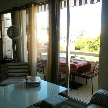 Appt T2 - 4 Pers -dans Face A La Plage + Parking Apartamento Arcachón