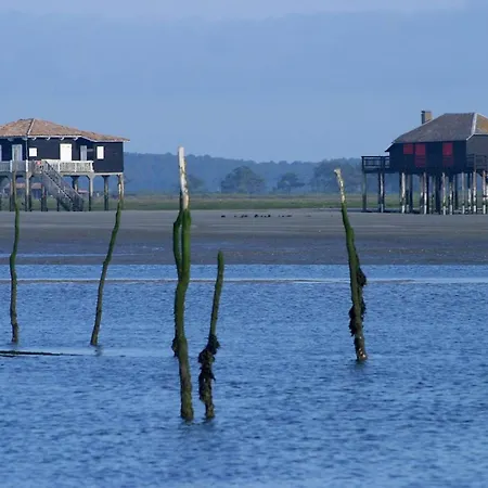 Appt T2 - 4 Pers -dans Face A La Plage + Parking Apartamento